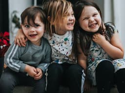يوم ترفيهي للأطفال مع أنشطة تعليميّة — صورة 2
